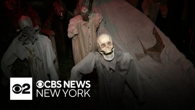 Halloween house in New Jersey offers plenty to scream about