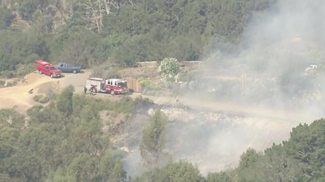 berkeley-hills-fire-102026-01.jpg 