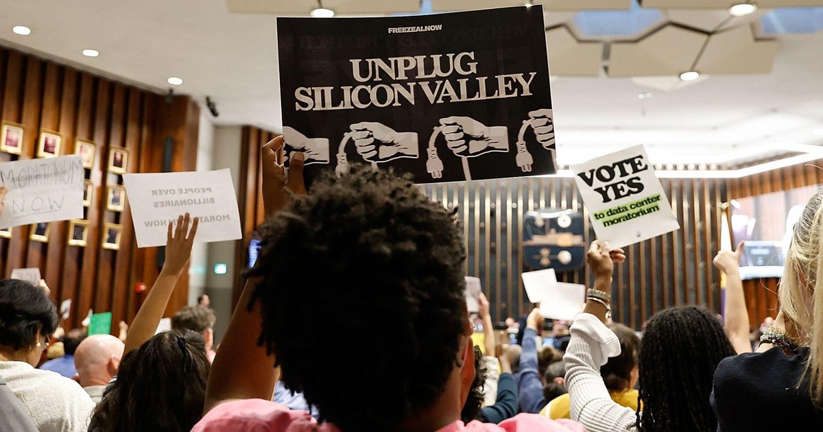 Memphis fails to pass 1-year data center moratorium during heated city council meeting