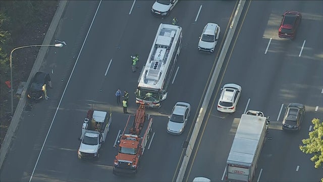 chopper-76-septa-bus-crash-102126-frame-25035.jpg 