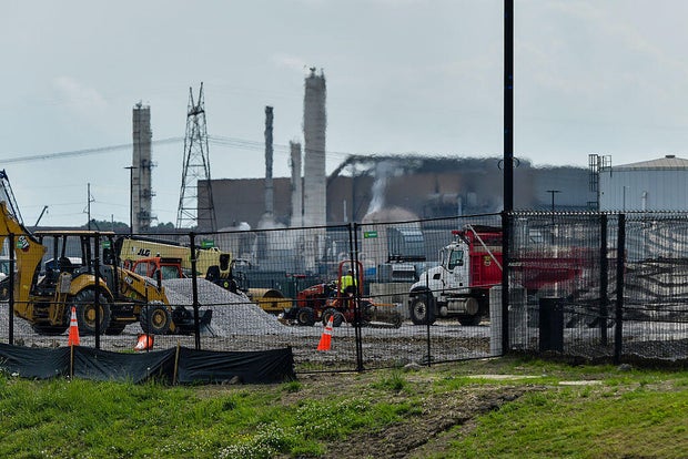 SpaceXAI data center construction 
