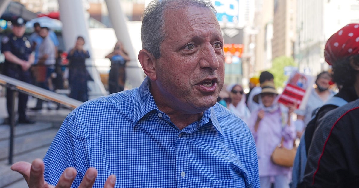 NY-10 candidate Brad Lander says IDF detained him while harvesting olives in West Bank; team awaits his release, arrest, or deportation