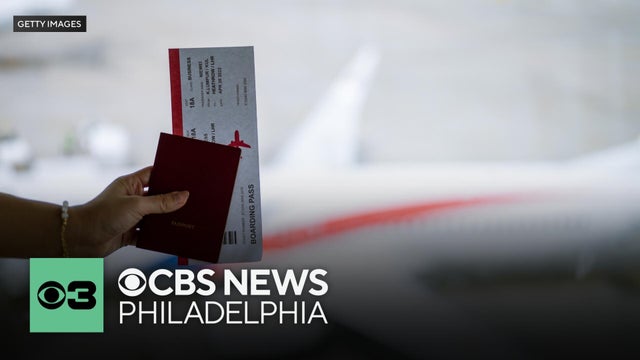 Flying out for Thanksgiving? Why now is the time to buy plane tickets