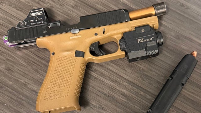 glendale-shoplifting-glock-copy.jpg 