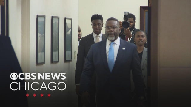Chicago Mayor Brandon Johnson hosts budget town hall