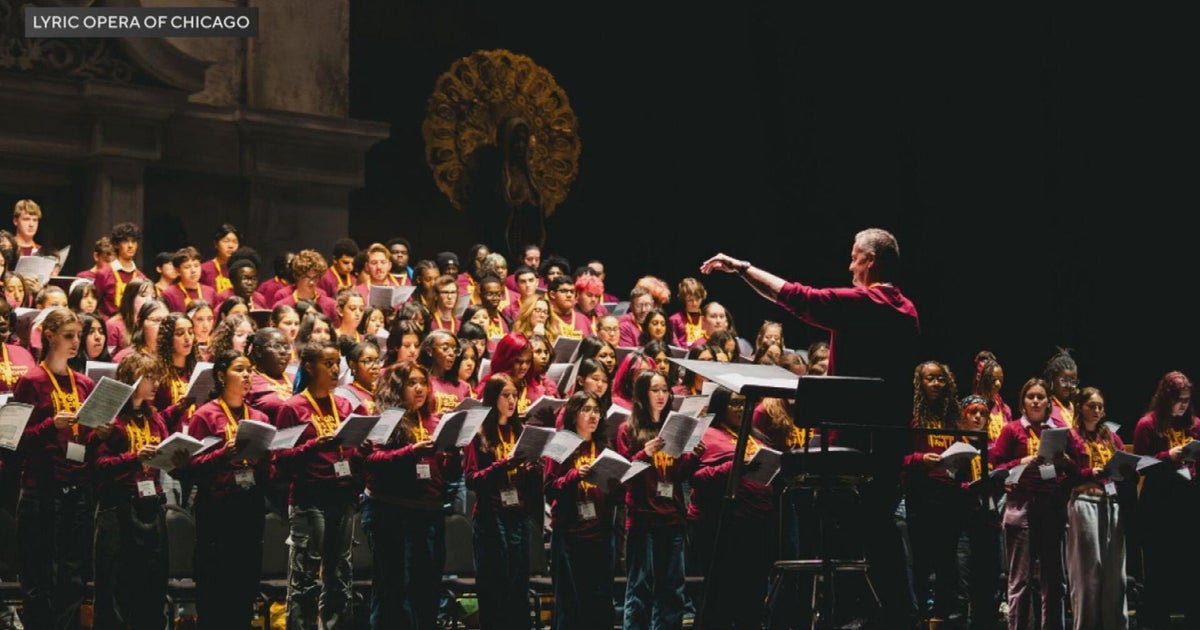 150 Chicago Public Schools students get to take the stage at Lyric Opera for annual Choral Fest