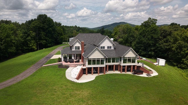 A dream mansion with a dark history