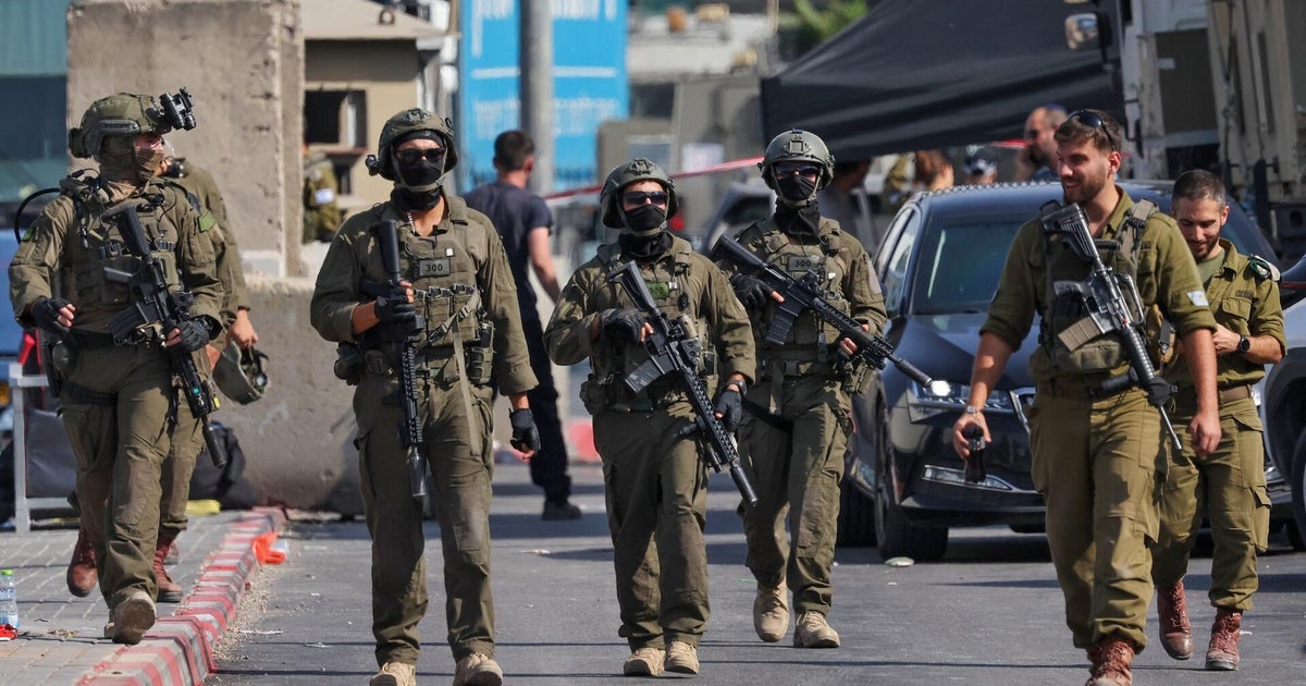 Netanyahu announces Israel will lock down part of West Bank after shooting