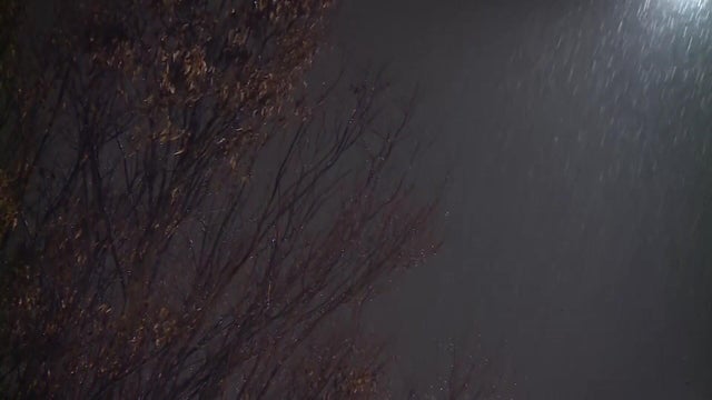 rc-rain-and-fire-danger-5p-vo-sotvo.jpg 