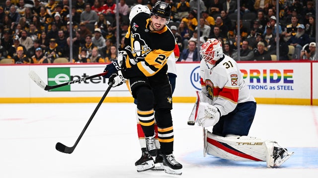 Florida Panthers v Pittsburgh Penguins 