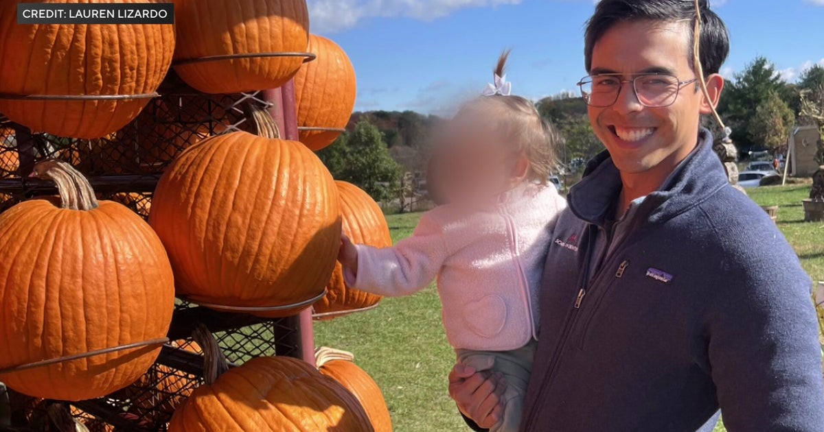 ICE detains Canadian-born dentist William Lizardo in Minneapolis