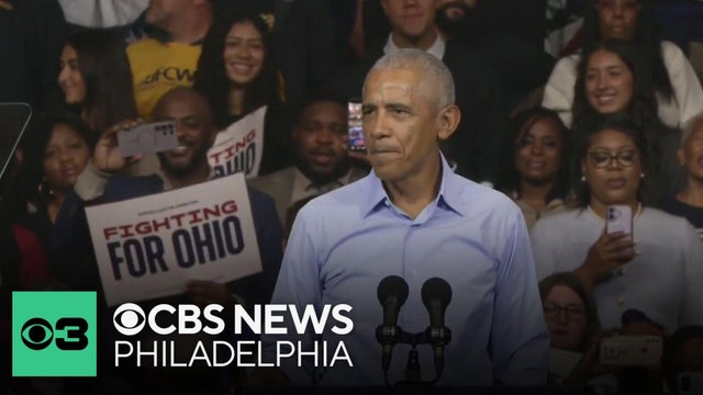 Obama slams Trump on campaign trail in Ohio