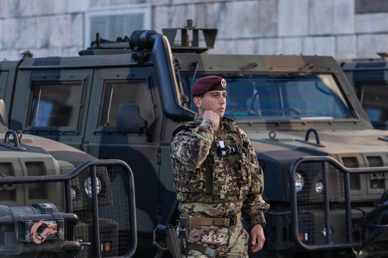 500 Italian soldiers deployed in Milan ahead of protest