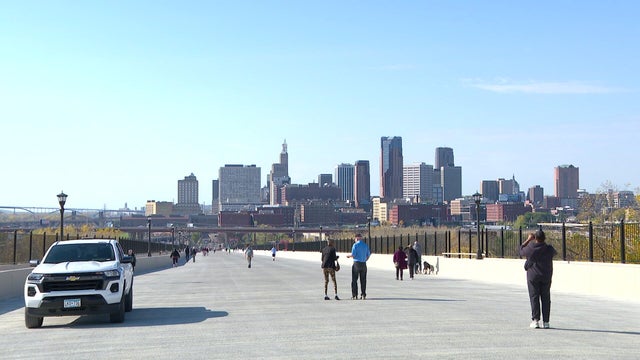 6p-vo-hl-d-kellogg-bridge-wccobj9n.jpg 