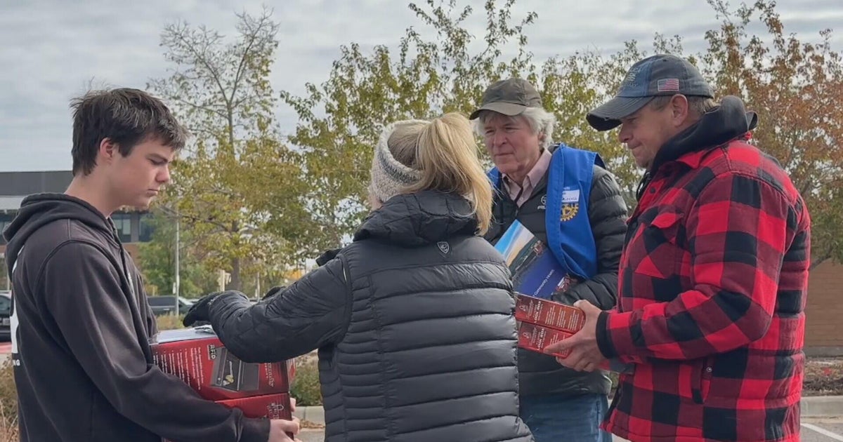 Boulder encourages gun safety with gun safe giveaway - CBS Colorado