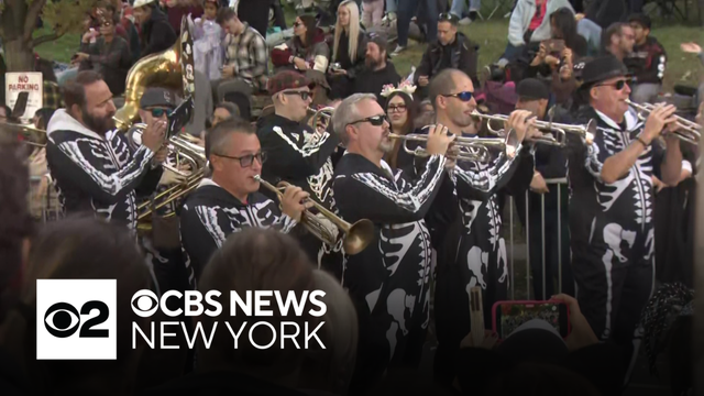 Halloween parades draw crowds to Downtown Nyack and Tarrytown