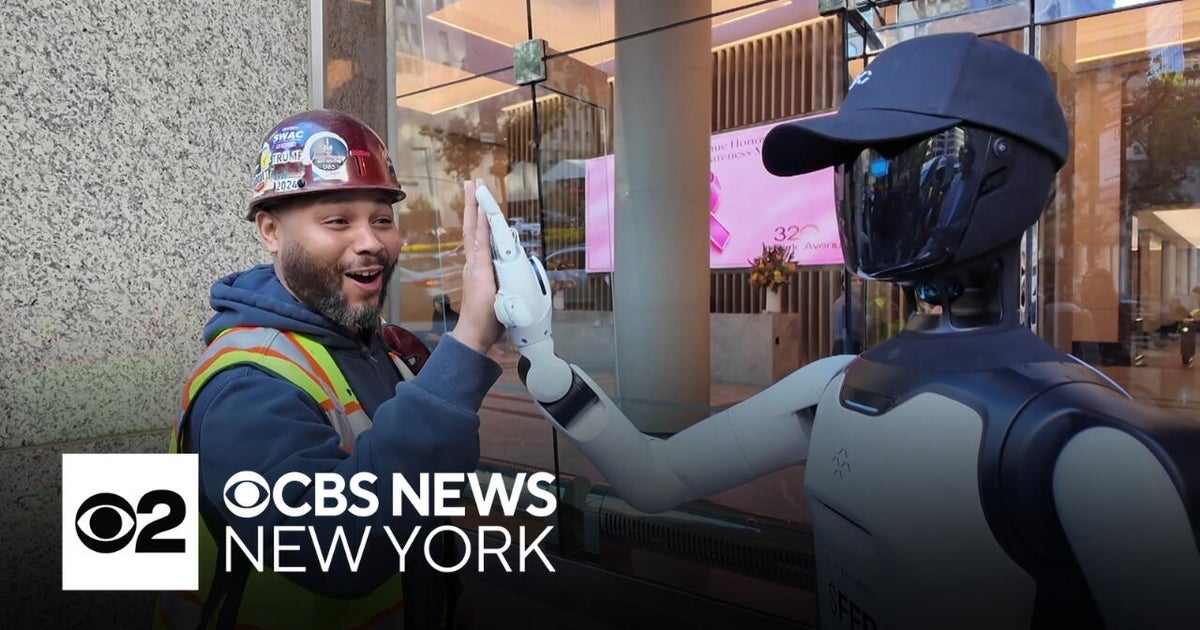 Humanoid robot spotted in NYC sparks curiosity, concern - CBS New York