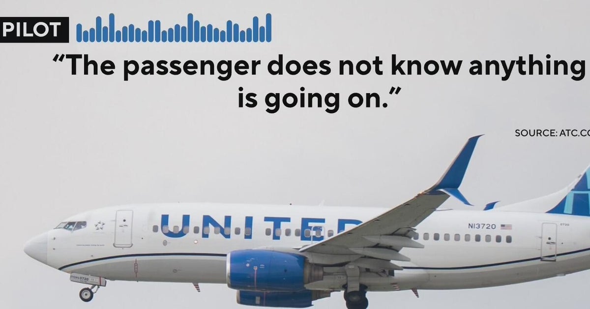 Suspicious text message forces United plane to make an emergency ...