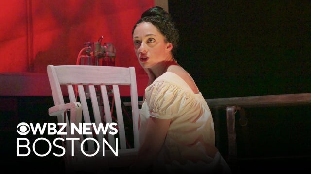 One-woman gothic thriller "Blackhollow" makes world premiere in Massachusetts