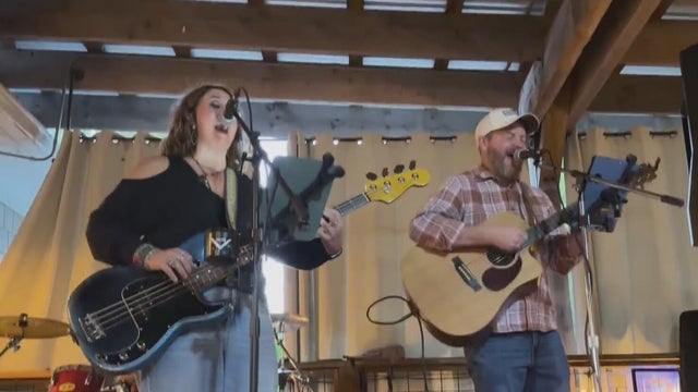 Georgia doctors rock out to help uninsured patients
