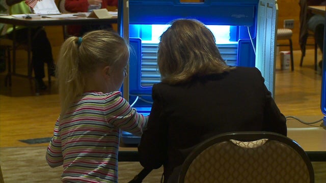 10p-pkg-gq-voter-turnout-wccobjvt.jpg 