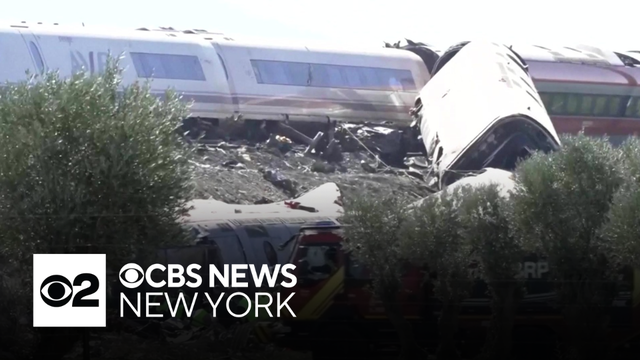 At least 68 reported dead in high-speed train crash in Spain, authorities say