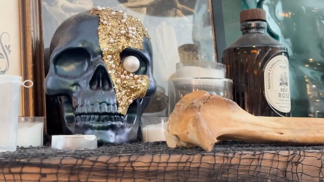 mr-tombstone.png 