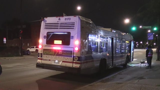 CTA bus hit by gunfire in Garfield Park, police say 